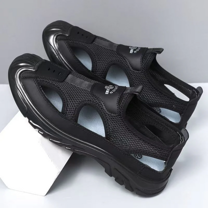 Aero Men’s Breathable Closed-Toe Sandals – Lightweight Mesh Outdoor Casual Beach Shoes
